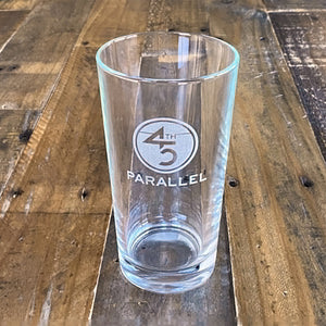 45th Parallel Etched Pint Glass front view with etched circle logo
